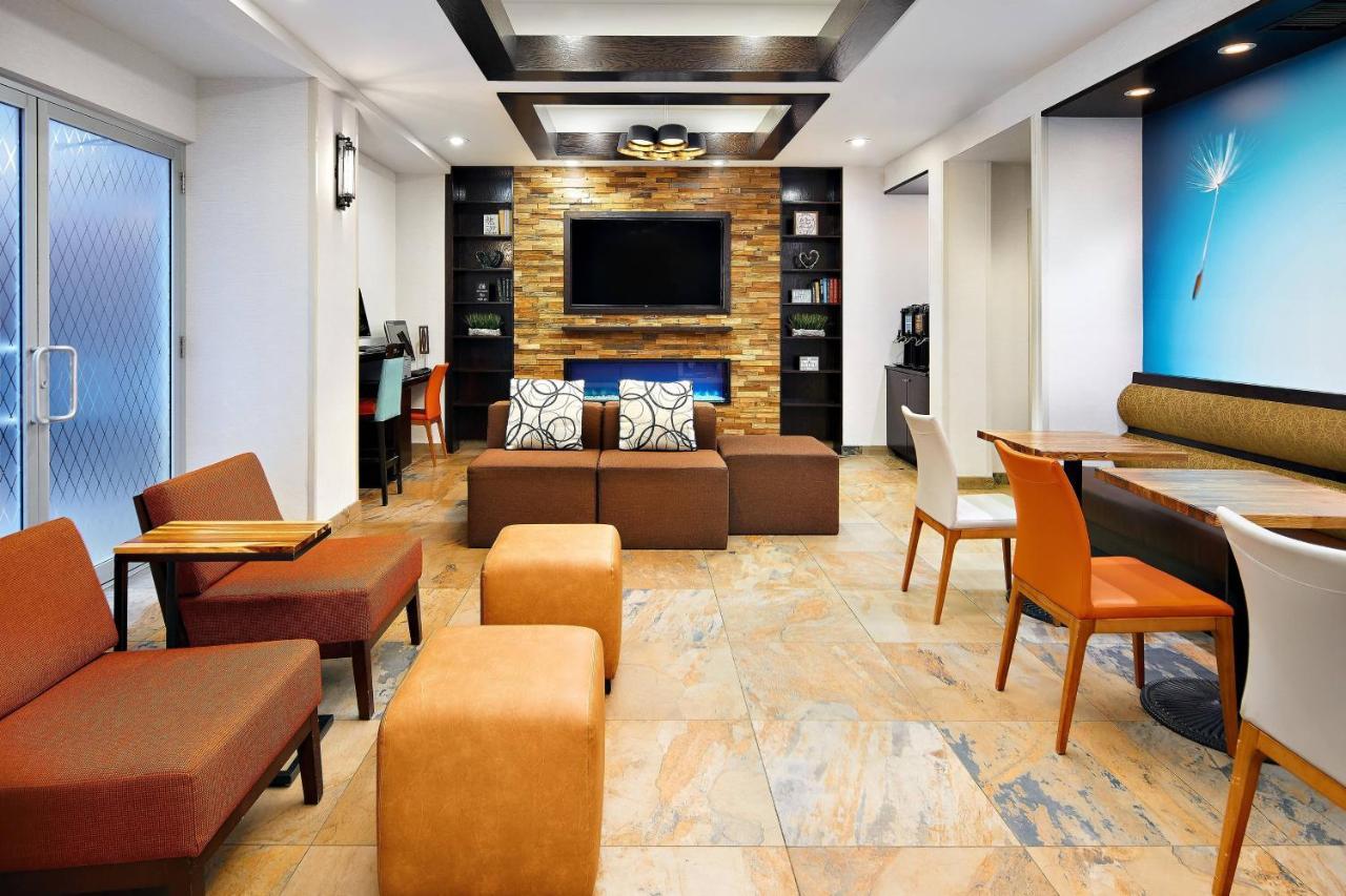 Fairfield Inn & Suites By Marriott New York Manhattan/Chelsea Exterior photo